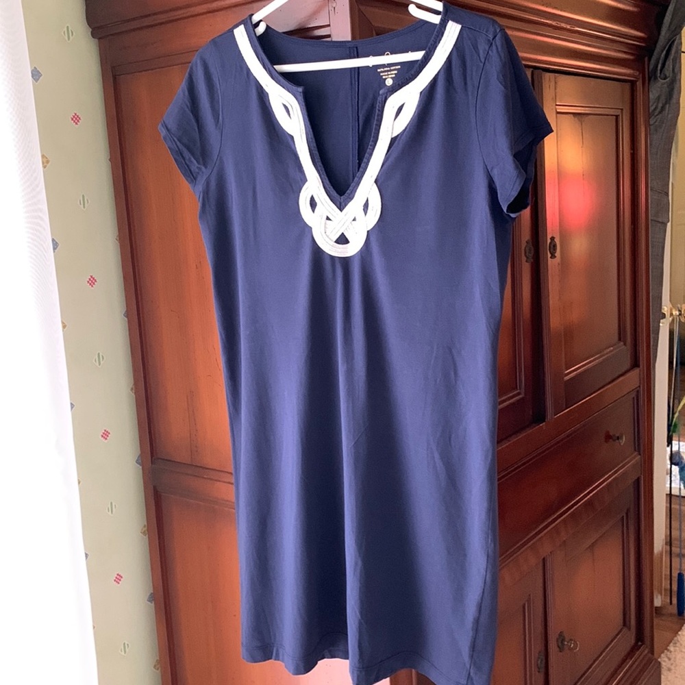 Lilly Pulitzer T shirt dress in size L